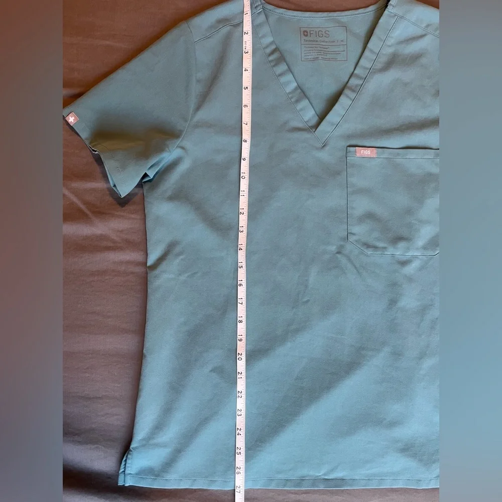 Figs Catarina One-Pocket Scrub Top Size Medium - Picture 4 of 9